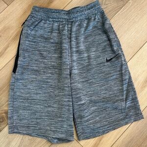 Nike Men's Heathered Gray Athletic Shorts